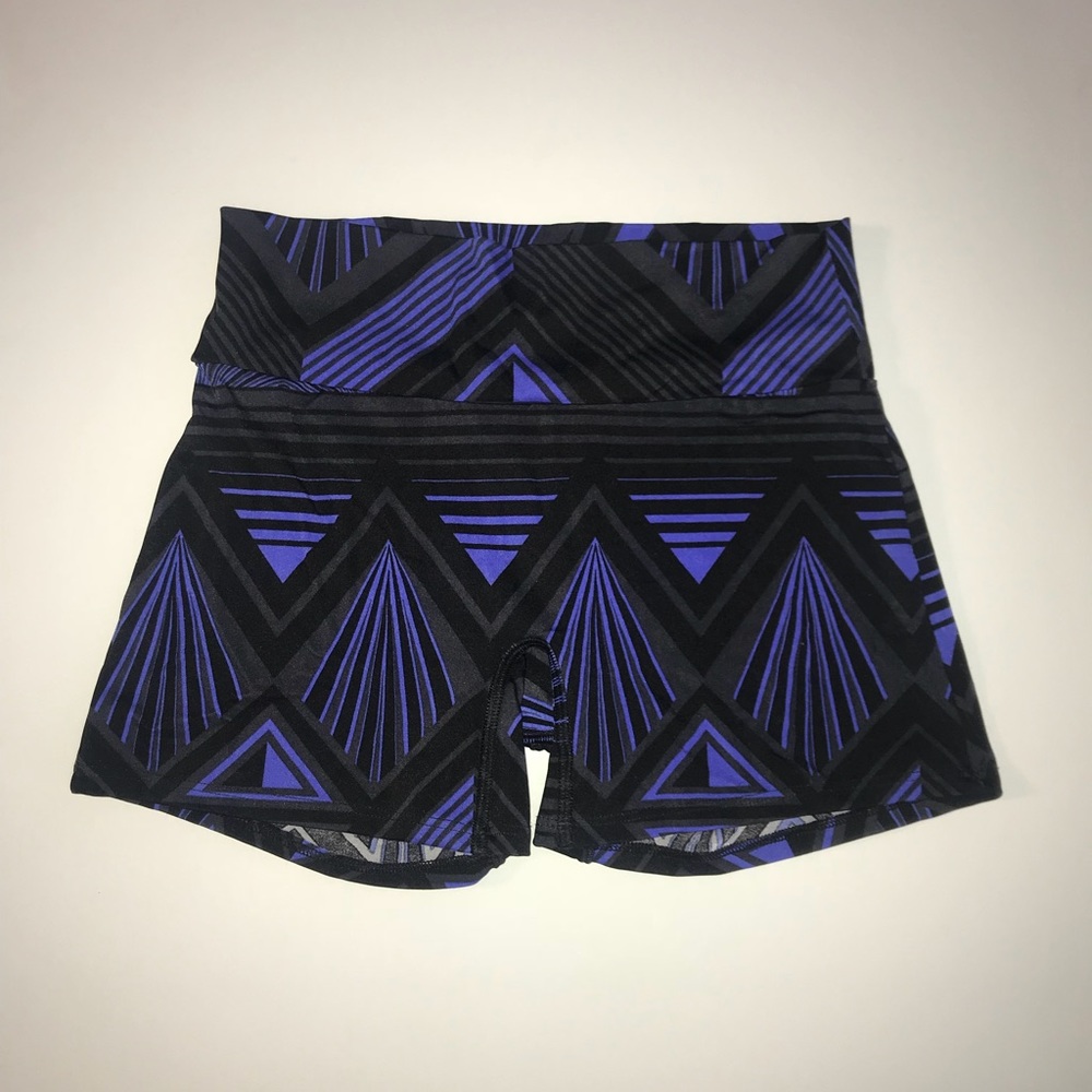 BRAND NEW K-Deer 3inch Yoga Short